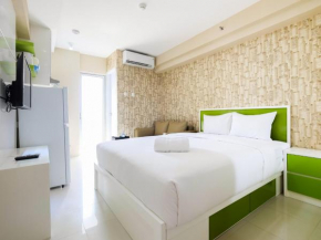 Modern and Minimalist Studio Bassura City Apartment By Travelio